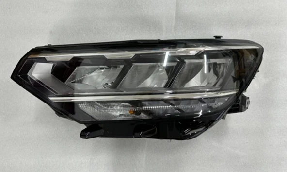 ÖN FAR KOMPLE LEDLİ  SOL PASSAT 2019>> ürün görseli