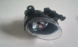 SİS FARI SOL AMPULLU PASSAT CC-09-12 ürün görseli 1