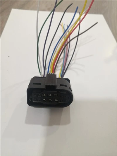 FAR SOKETİ 14 PİN TÜM MERCEDES MODELLER ( TÜM PİNLER DOLU) ürün görseli 1