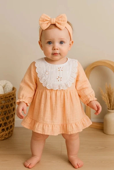 Müslin Önlüklü Bandalı Kız Bebek Elbise