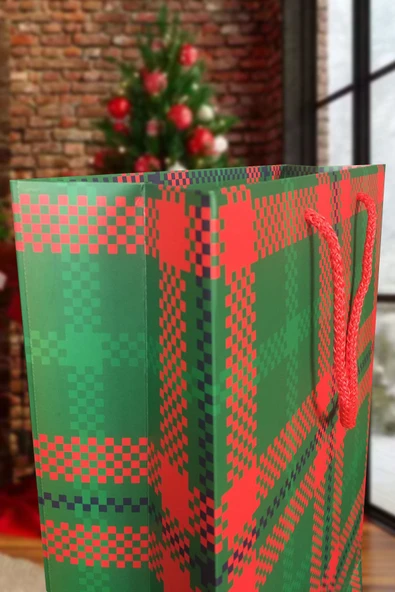 Balkan 25 Adet İpli Karton Yeşil Desenli Çanta 36x25x9cm Körüklü Bristol Yılbaşı Hediyelik