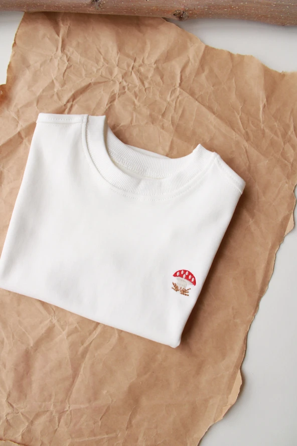 Mantar Nakışlı Oversize T-shirt - Resim 10