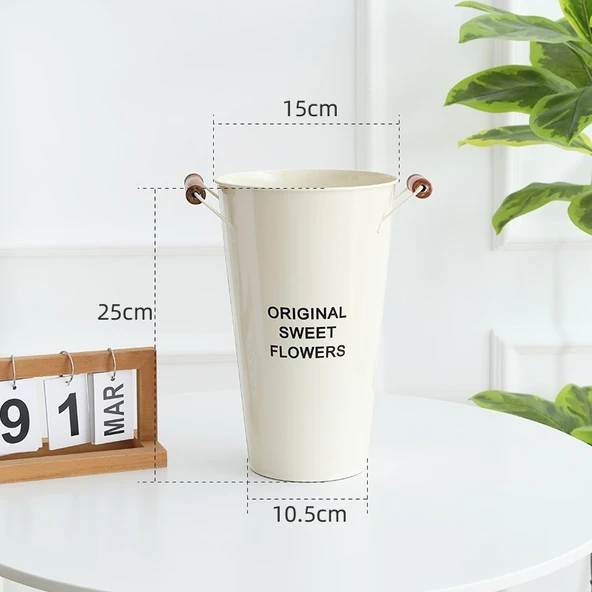 Bej Ahşap Saplı Metal Çiçek Kovası - 25cm