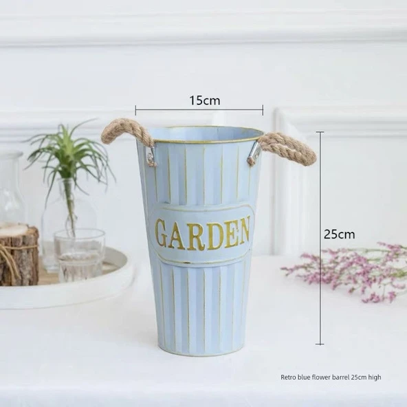 Rustik Metal Çiçek Kovası Vazo - Retro Mavi Kendir Halatlı - 25cm