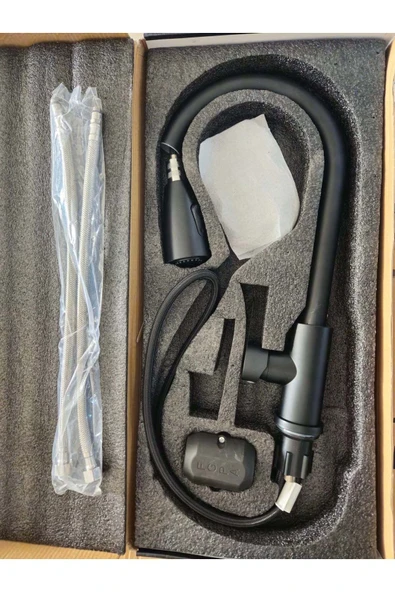 Siyah Spiralli Eviye Bataryası Çeşmesi ürün görseli 1