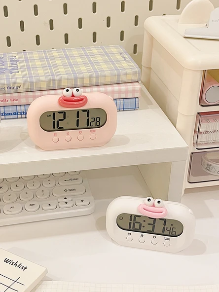 Sevimli Mini Masa Saati - Pembe + Kırmızı Yama - 2