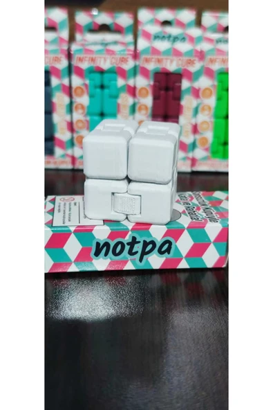 kutuTR Sonsuz Küp Stres Atma Küpü Stres Küpü(Infinity Cube) beyaz