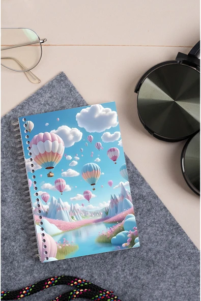 kutuTR Uçan Balonlar Desenli Ahşap Mdf Kapaklı 80 Yaprak Çizgili 10x14 Vip Modelist Defter 80gr/m2 Ç-A602