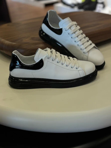 1051 BEYAZ RUGAN HAKİKİ DERİ ERKEK SNEAKERS