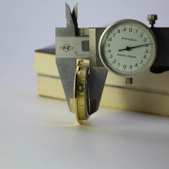 Mini Araba Saati - 45/40mm - Altın Kasa - Beyaz Zemin - Romen Rakamlı - 7