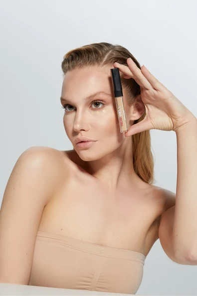Liquid Concealer 02 - 2