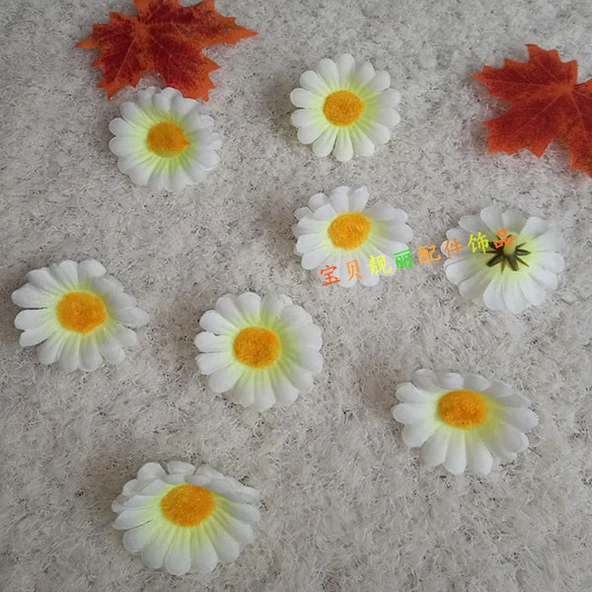 DIY El İşi için Yapay Ayçiçeği Papatya - Süt Beyazı + Açık Yeşil Göbek