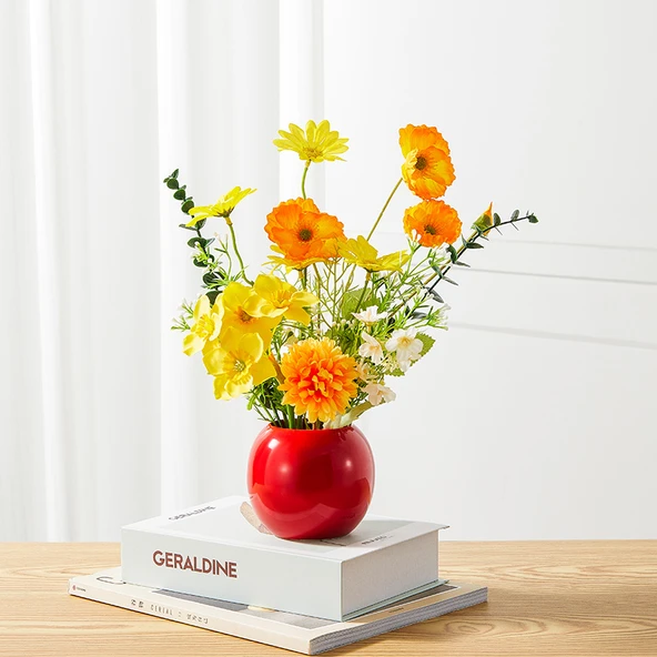 Vazoda Yapay Çiçek Aranjmanı - Kırmızı Vazo Sarı ve Beyaz Çiçekler - Resim 4