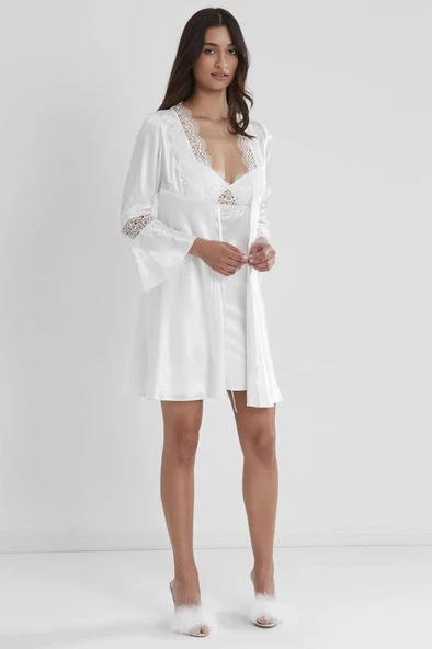 PİERRE CARDİN 6325 Ecru   Kısa Gecelikli Saten 6 Lı Çeyiz Seti - Resim 3