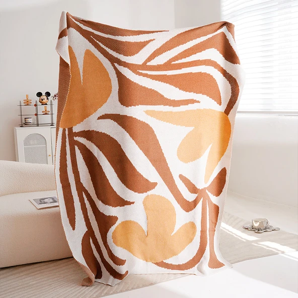 Retro Dokuma Battaniye - Kahverengi Minimalist Çiçekli - 80x120cm