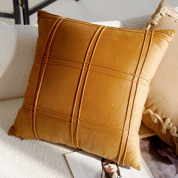 Minimalist Tarz Kahverengi Dekoratif Yastık Kılıfı - Kahverengi Gingham Büzgülü Kare 45x45 - Sadece Kılıf