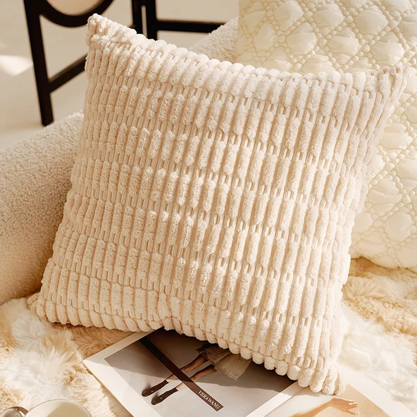 Krem Beyaz Büyük Dokulu Yastık Kılıfı - Mısır Yünü 45x45cm - Sadece Kılıf