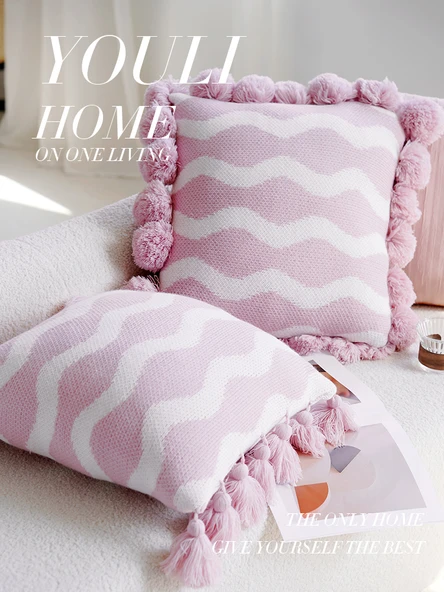 Çocuk Odası Sevimli Tavşan Yastık Kılıfı - Örme Püsküllü Pembe Noktalı Kare 45x45 - Sadece Yastık Kılıfı - 5