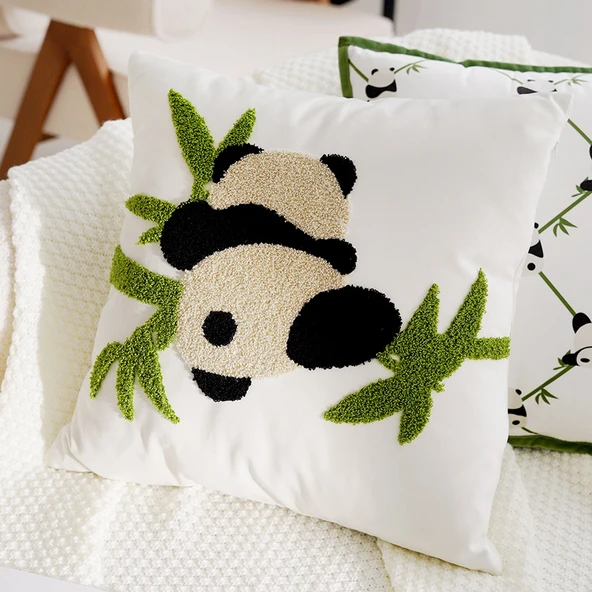Sevimli Panda Çocuk Yastık Kılıfı - Bambu Desenli 45x45 cm - Sadece Kılıf