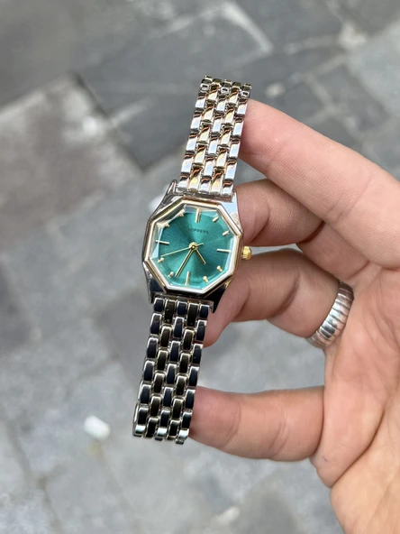 Choppers Altın Gümüş Renk Şık ve Parlak Zarif Tasarım Özel Günler İçin Mükemmel Kadın Kol Saati ürün görseli 1