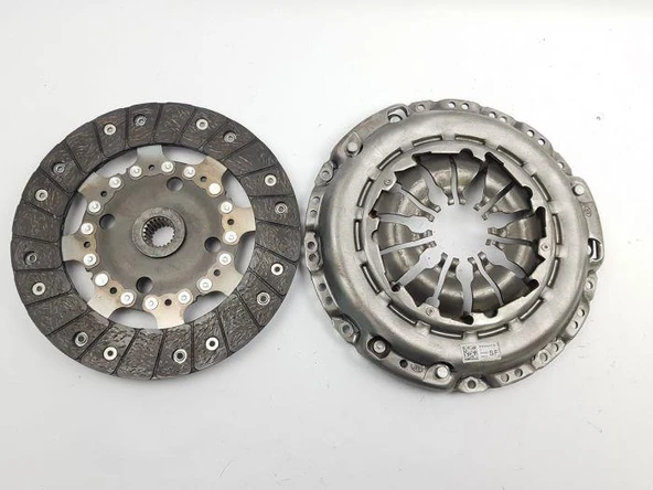 302055884R DEBRIYAJ SETI RULMANSIZ CAPTUR II 20 MEGANE IV 15 LODGY 12 DUSTER II 17 1.5 BLUE DCI EURO 6 CLIO V 19 1.3 TCE ürün görseli 1