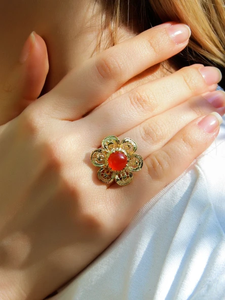 Doğal Taş Akik Doğal Taşlı Çiçek Model Telkari Kadın Ayarlanabilir Altın Kaplama Yüzük euy59ag ürün görseli