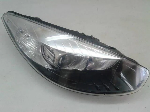 FAR SAĞ FLUENCE 13 YENİ MAKYAJLI KASA ürün görseli 1