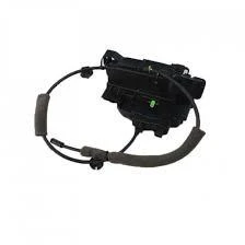 KAPI KİLİDİ ÖN SAĞ R.MASTER III ürün görseli 1