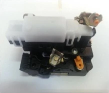 KAPI KİLİDİ ÖN SAĞ MOTORLU MASTER 01-14 IVECO DAILY III-IV-V 01-14 ürün görseli 1