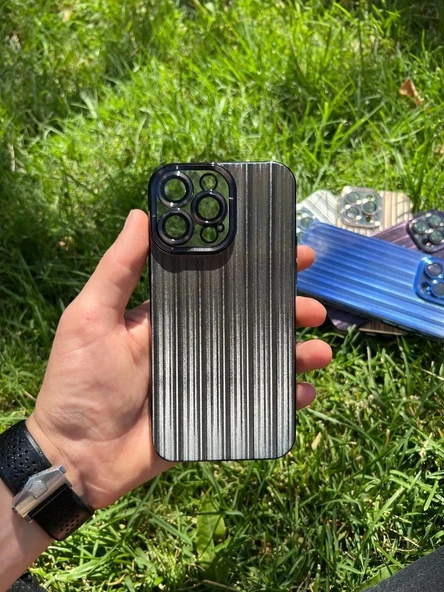 İphone 14 Pro Wave2 Hologram Görünümlü Telefon Kılıfı