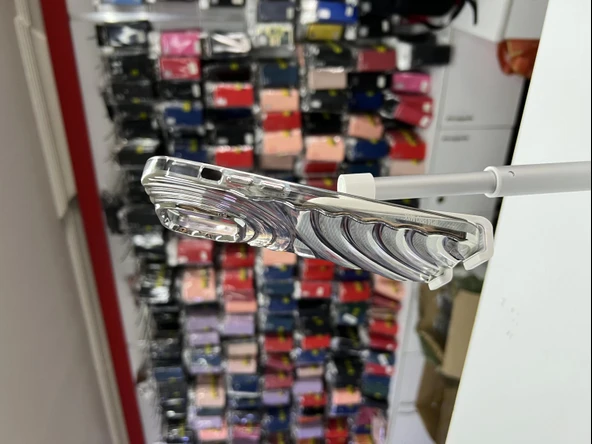 İphone 14 Ripples Parlak Darbelere Dayanıklı Silikon Kılıf - Resim 4