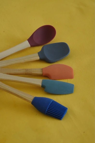 Bambu Saplı Silikon Mutfak Seti - 3
