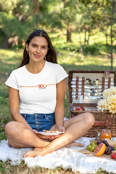 Göztepe 100. Yıl - Şan Şeref Dolu 100 Yıl Kısa kollu bisiklet yaka t-shirt Kadın