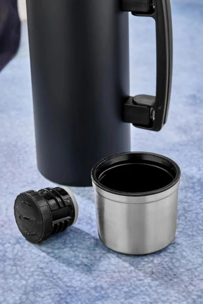 1.0 Litre Kulplu Paslanmaz Çelik Avcı Termos Siyah - 3