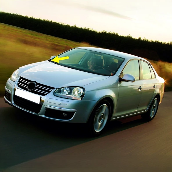 VW Jetta 2006-2011 Sağ Ön Çamurluk Üst Uç Plastik 1K5819448
