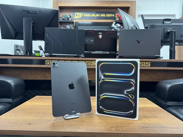 Apple iPad Pro 7. Nesil 256GB 11” MVV83TU/A Uzay Siyahı Tablet (İKİNCİ EL) - 2