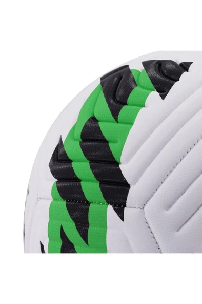 Yeşil Yeni Desenli Futbol Topu 4 Astarlı No:5 480 Gr + Pompa Hediyeli X507 - 4