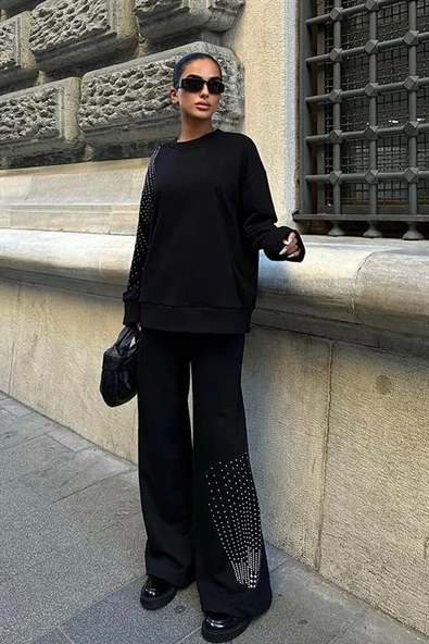 Gümüş Taşlı Detaylı ve Bisiklet Yaka Uzun Kollu Oversize Kadın Bluz Pantolon Takımı (2 Parça) Siyah