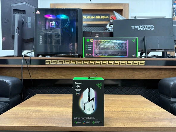 Razer Basilisk V3 Pro RZ01-04620200-R3G1 Beyaz RGB Optik Kablolu/Kablosuz Oyuncu Mouse (İKİNCİ EL)