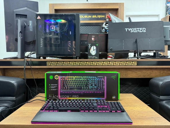 Razer BlackWidow V4 Pro RGB Green Switch Türkçe Q Kablolu Mekanik Oyuncu Klavyesi (İKİNCİ EL) - 2