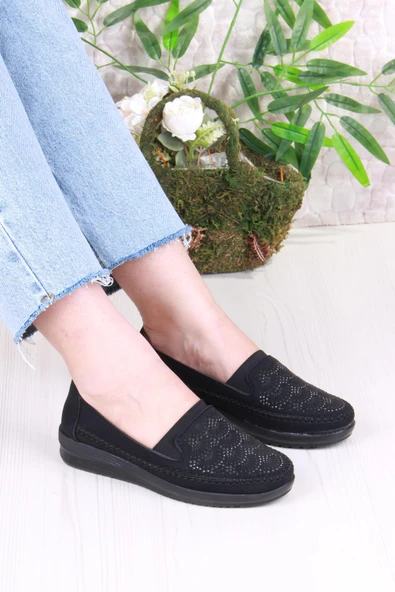 Fort 2036 Lara Comfort Hafif Rahat Baskı Ve Taş Detaylı Kadın Ayakkabı ürün görseli