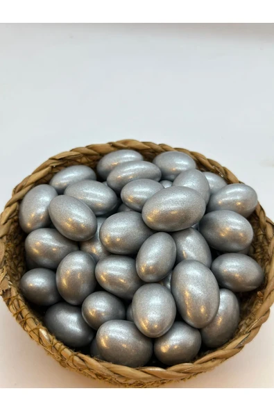 KÖKNAR BADEMLİ ÇİKOLATALI DRAJE 1 KG