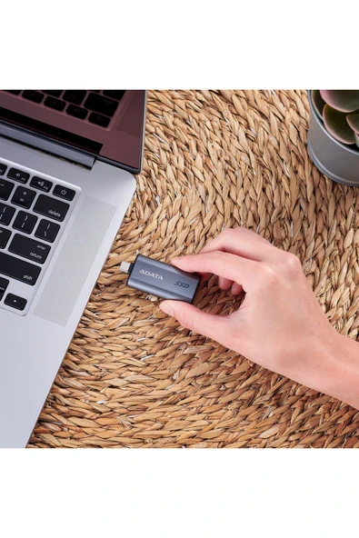 Adata SC750 2TB USB 3.2 1050-1000MB/s Taşınabilir SSD Disk (SC750-2000G-CCBK) - 4