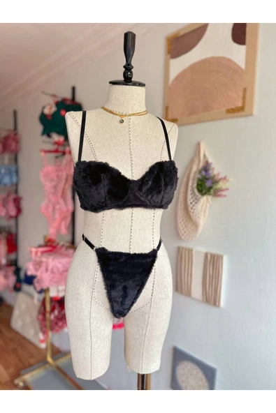 Peluş Iç Çamaşırı Tanga Takımı - Resim 3