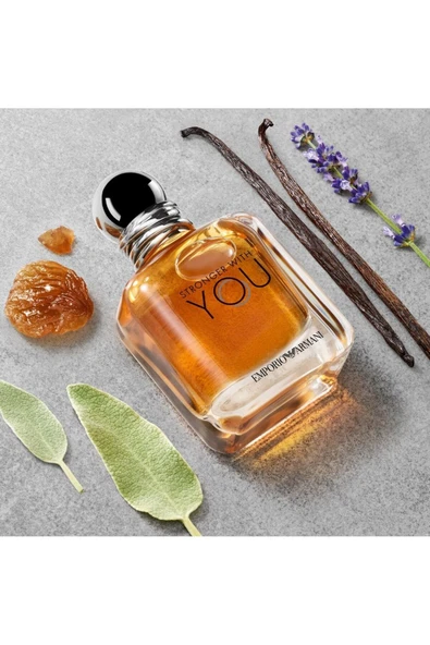 GİORGİO ARMANİ Stronger With You - Eau De Toilette Sıcak, Şehvetli Bir Erkek 50 Ml - 2