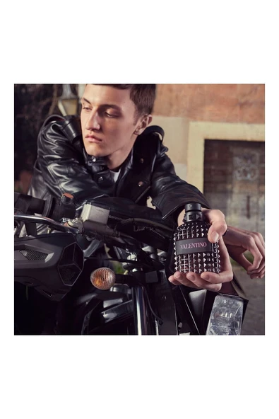 Valentino Uomo Born In Roma 100 ml Edp Erkek Parfüm - Resim 5