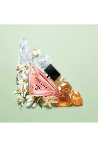 PRADA Paradoxe - Eau De Parfum Asla aynı olmamanın ve her zaman kendin olmanın kutlaması 90 ml - 2
