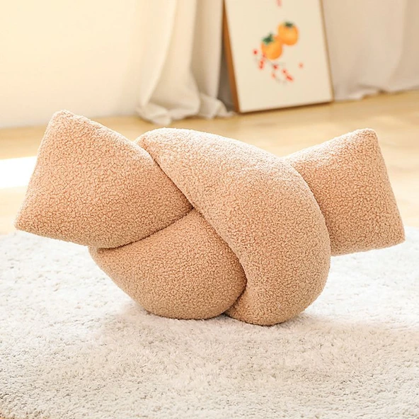 Sütlü Kahve Burgu Peluş Yastık - INS Tarzı Ev Dekor