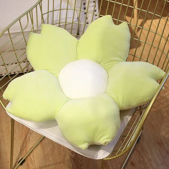 Avrupa Tarzı Petal Peluş Koltuk Minderi - Kırmızı 55cm - 9