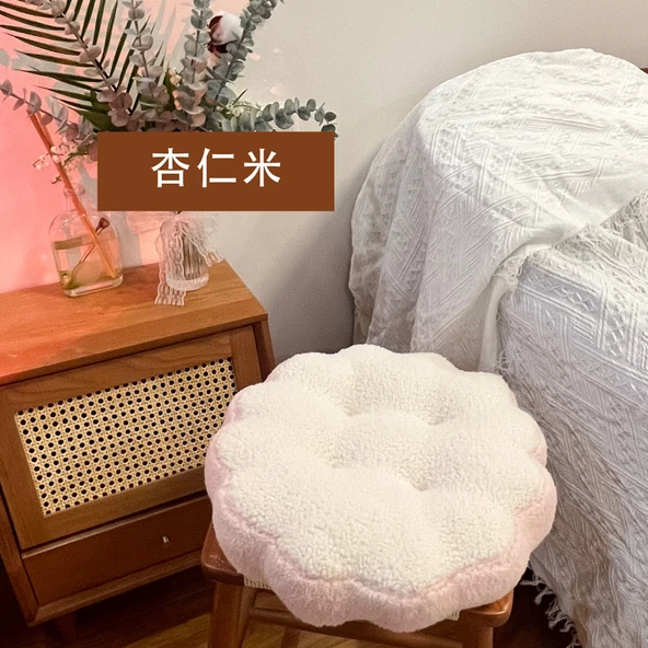 Makaron Peluş Koltuk Minderi - Badem Bej - 40cm